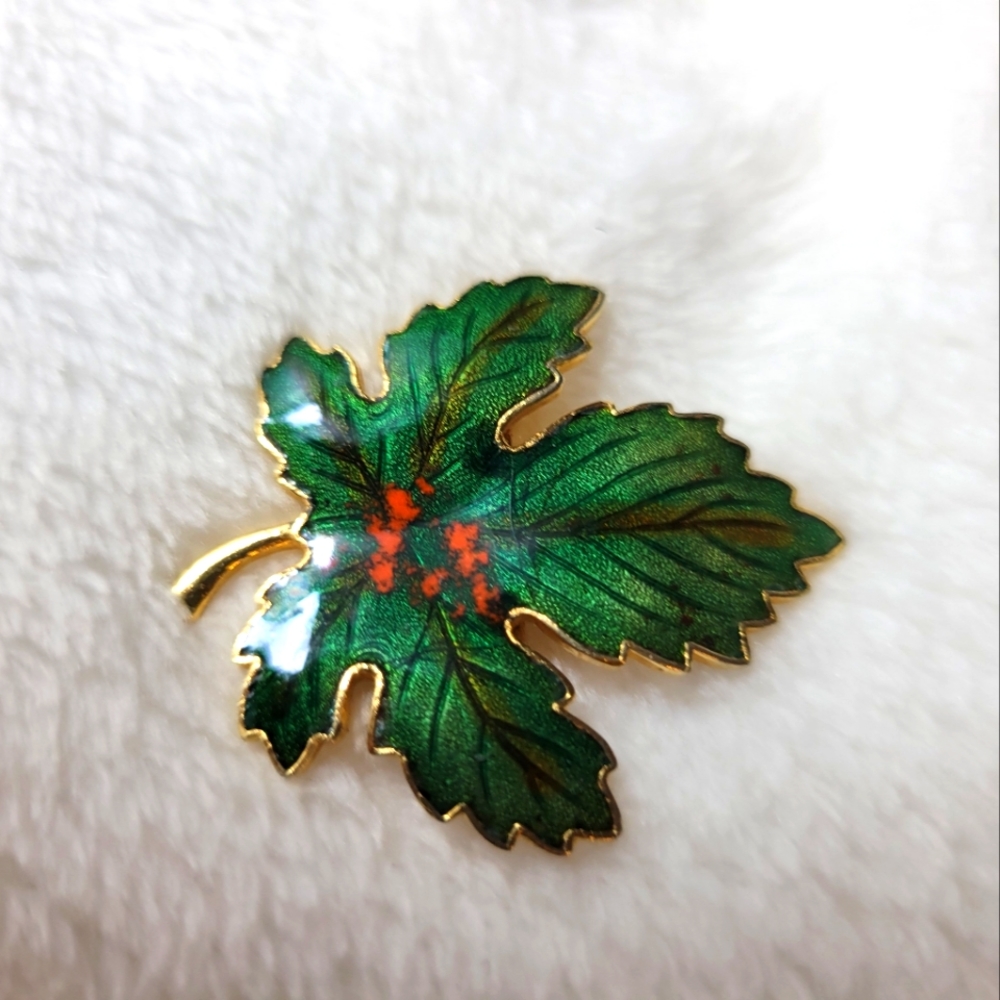 Green & Gold Leaf Brooch